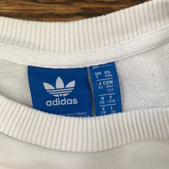 Adidas Crewneck - Picture 2 of 2